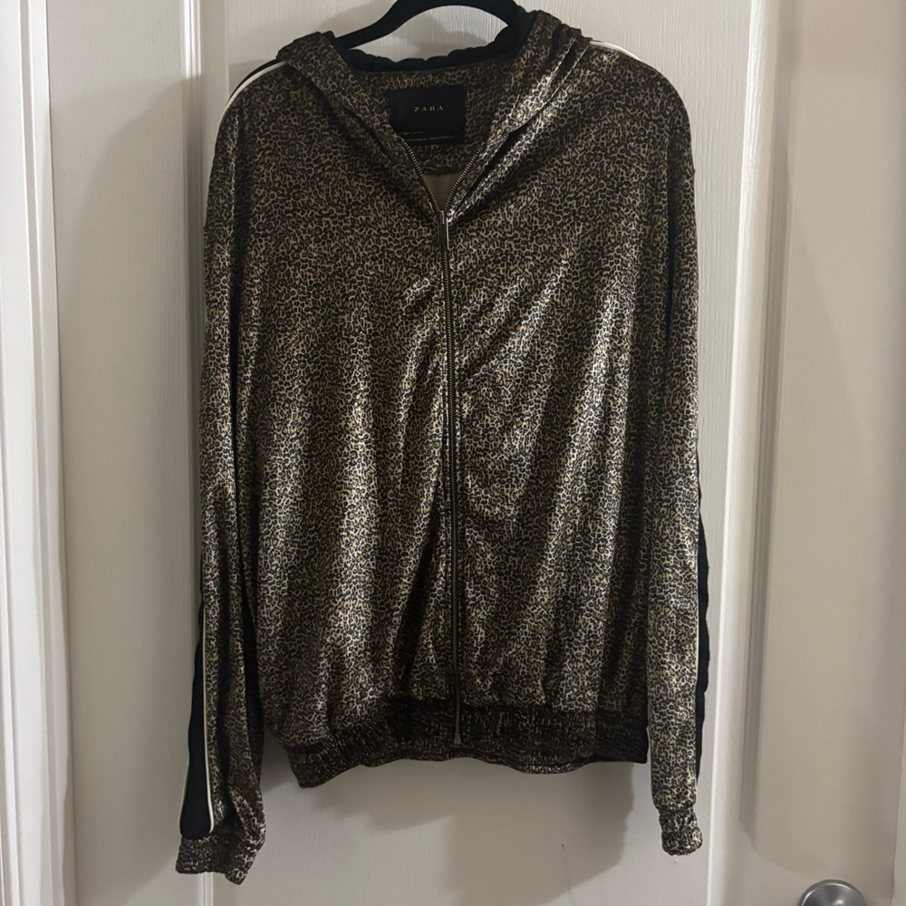 Zara Leopard Print Zip-Up Jacket